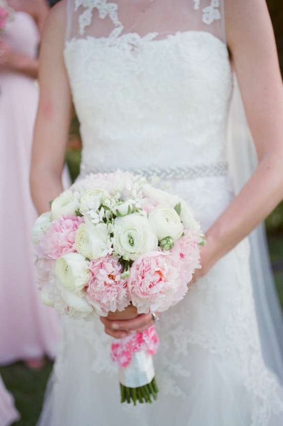 modern-pink-beach-wedding