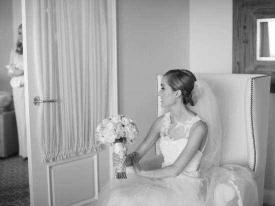 modern-pink-beach-wedding
