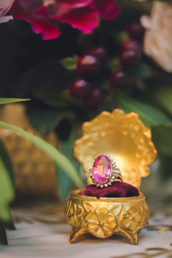 modern-plus-vintage-wedding-ideas