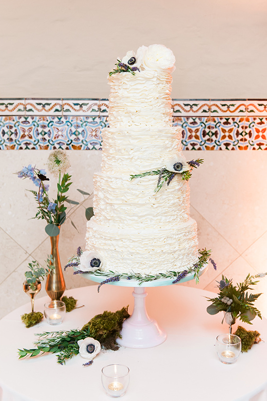 wedding cake @weddingchicks