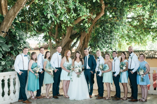 natural-blue-and-green-wedding