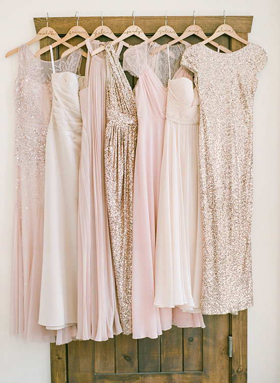 pink and gold bridesmaid dresses @weddingchicks