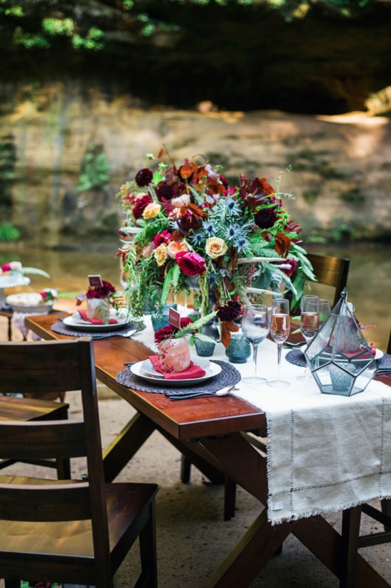 new-age-maroon-wedding-ideas