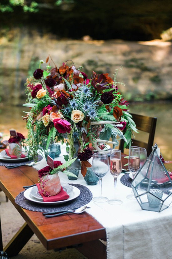 new-age-maroon-wedding-ideas