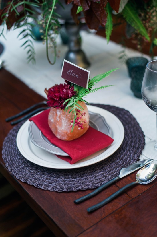 new-age-maroon-wedding-ideas