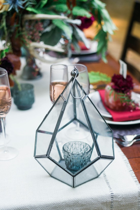 new-age-maroon-wedding-ideas