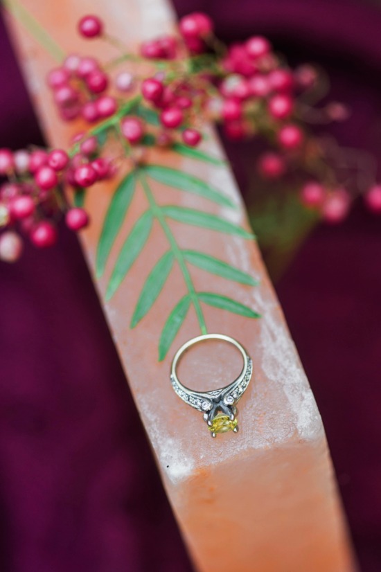new-age-maroon-wedding-ideas