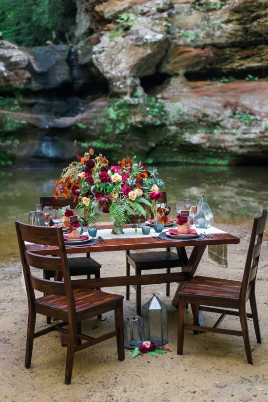new-age-maroon-wedding-ideas