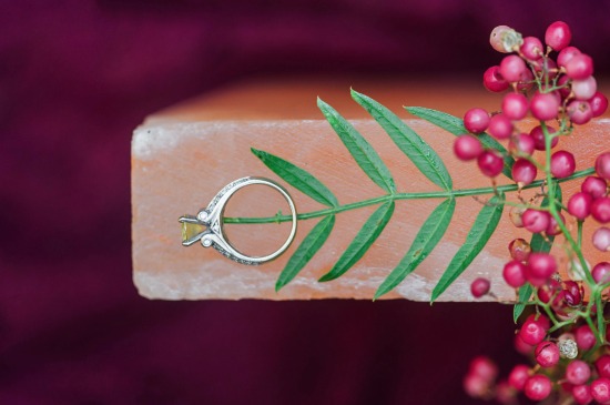 new-age-maroon-wedding-ideas