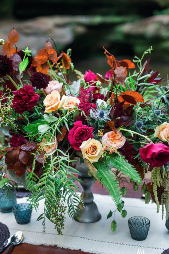 new-age-maroon-wedding-ideas
