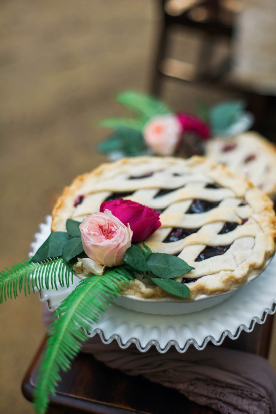 new-age-maroon-wedding-ideas