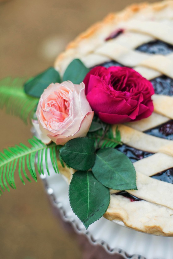 new-age-maroon-wedding-ideas