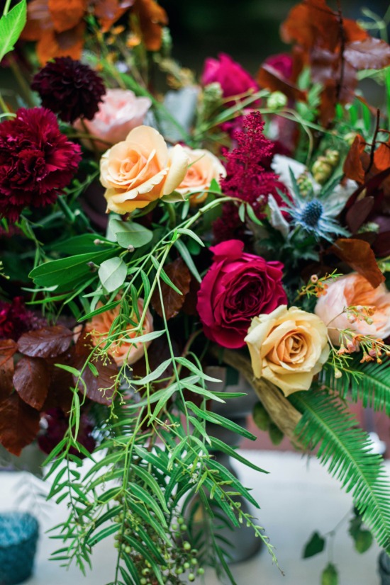 new-age-maroon-wedding-ideas