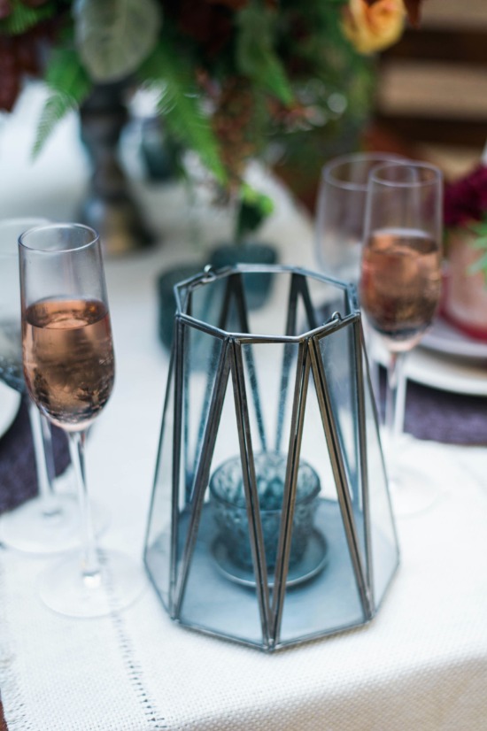 new-age-maroon-wedding-ideas