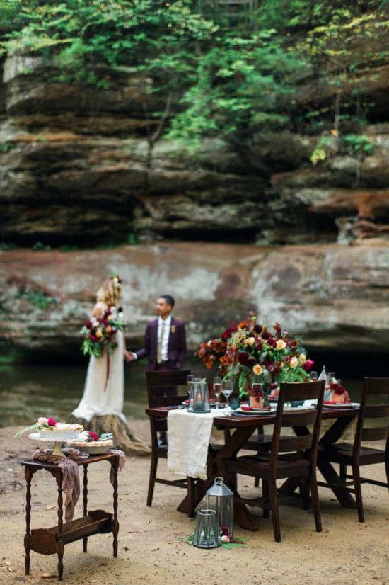 new-age-maroon-wedding-ideas
