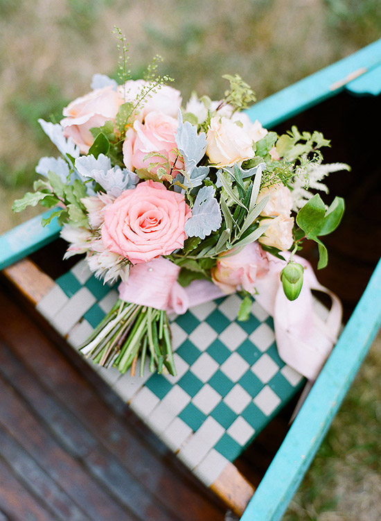pink-and-green-cottage-wedding