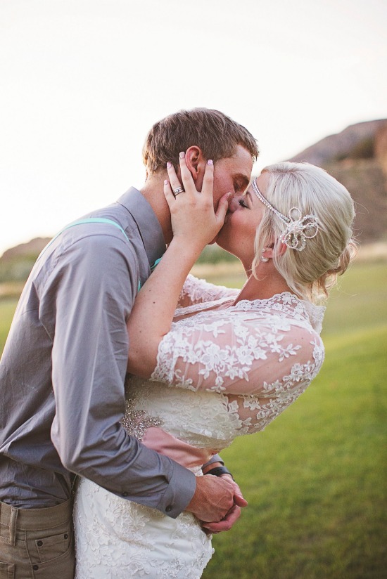 pink-sunset-vintage-wedding