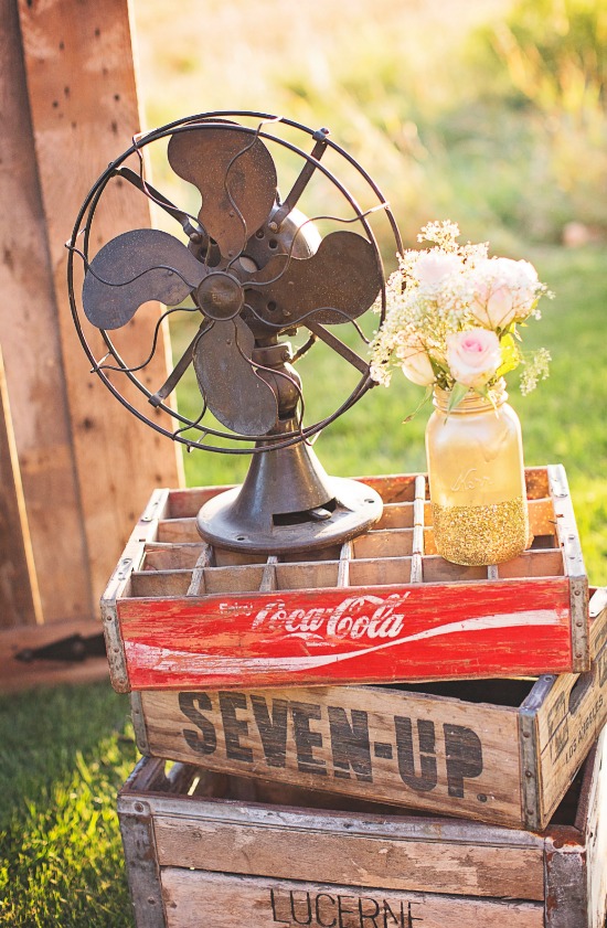 pink-sunset-vintage-wedding