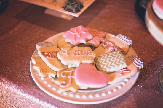 pink-sunset-vintage-wedding