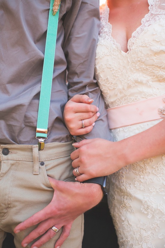 pink-sunset-vintage-wedding