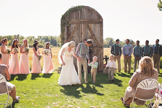 pink-sunset-vintage-wedding