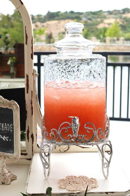 pretty-as-a-peach-bridal-shower
