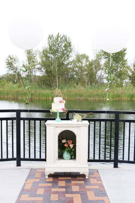 pretty-as-a-peach-bridal-shower