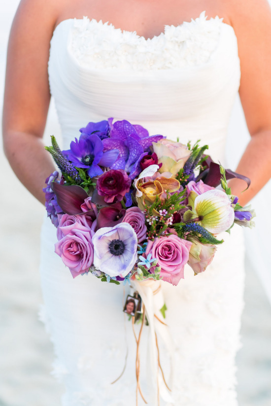 purple-wedding-on-the-beach