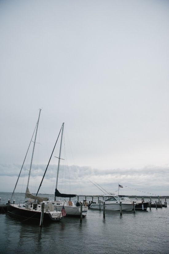 romantic-peach-seaside-wedding