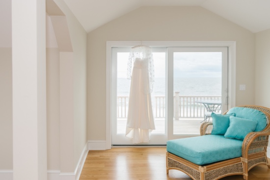 romantic-peach-seaside-wedding