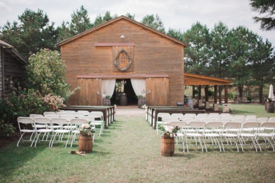 rustic-easy-going-wedding