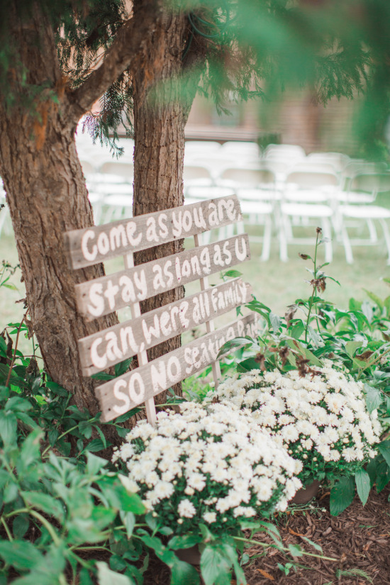 rustic-easy-going-wedding