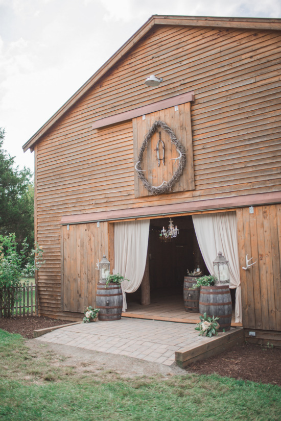 rustic-easy-going-wedding
