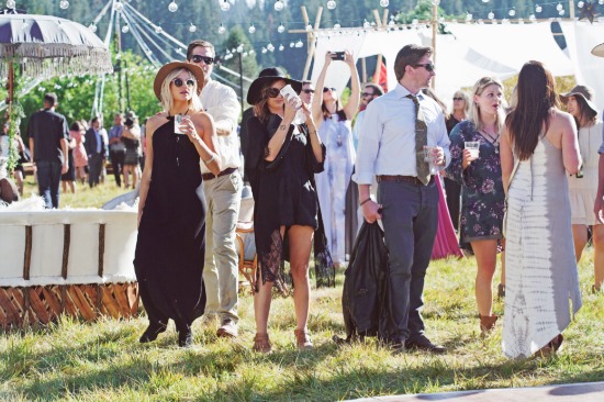 summer-time-camping-wedding