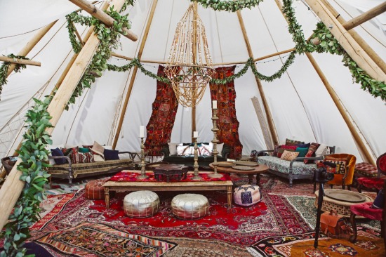summer-time-camping-wedding