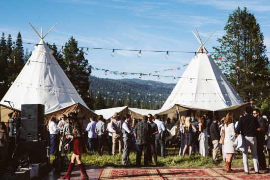 summer-time-camping-wedding