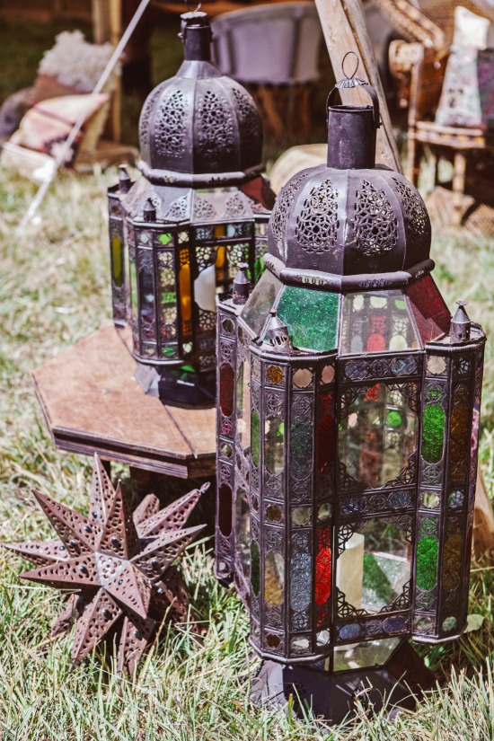 summer-time-camping-wedding