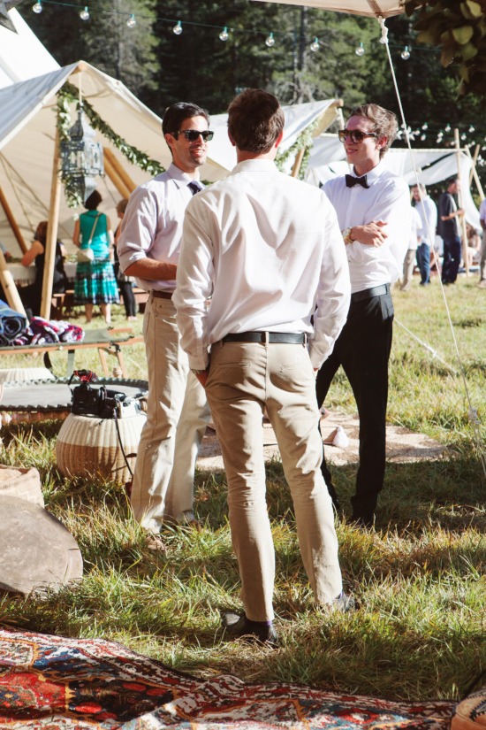summer-time-camping-wedding