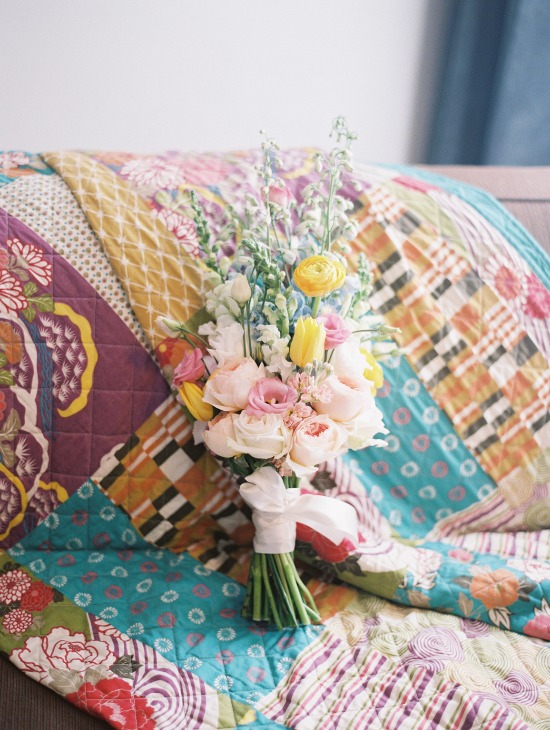 sweet-vintage-yellow-wedding
