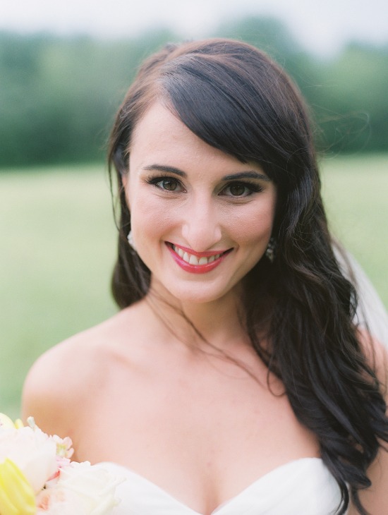 sweet-vintage-yellow-wedding