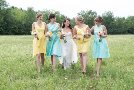 sweet-vintage-yellow-wedding