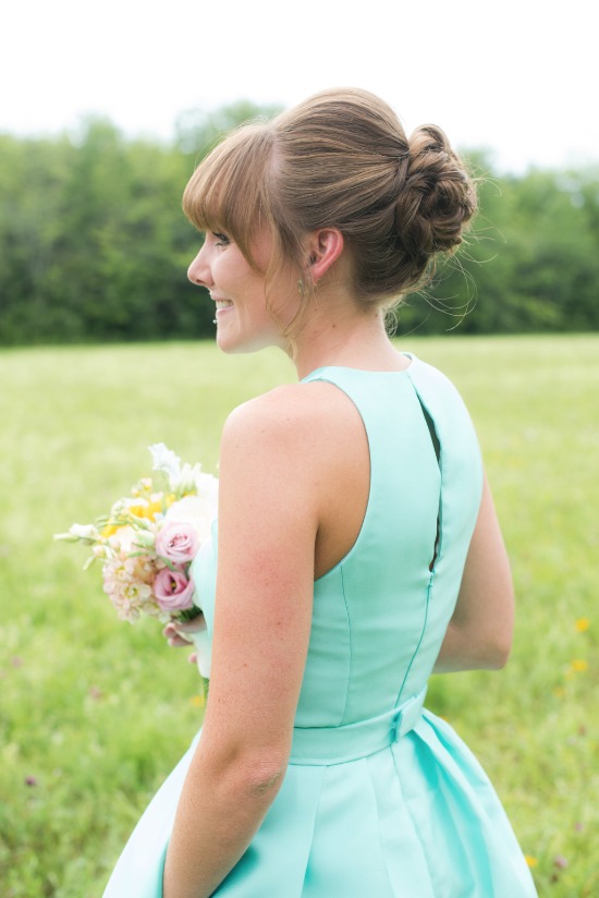 sweet-vintage-yellow-wedding