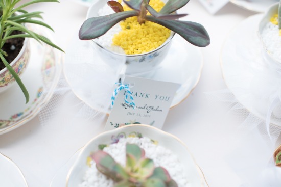 sweet-vintage-yellow-wedding