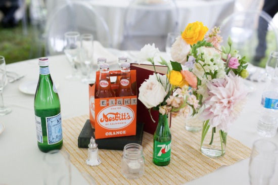 sweet-vintage-yellow-wedding