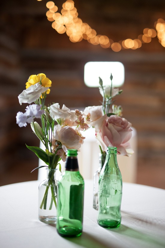 sweet-vintage-yellow-wedding