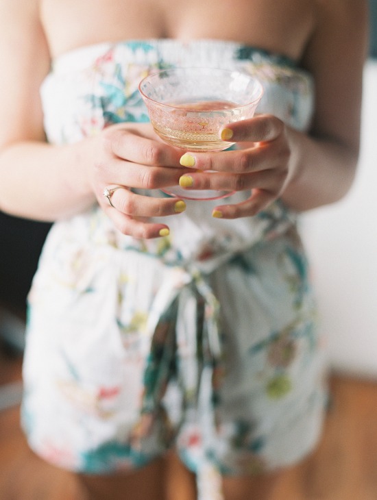 sweet-vintage-yellow-wedding
