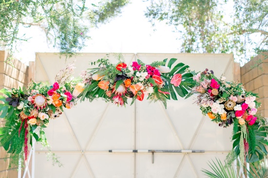 tropical-glamour-wedding