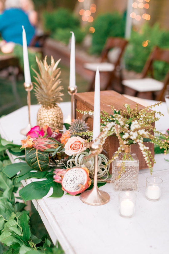 tropical-glamour-wedding