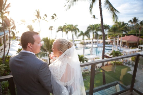 vintage-luxe-hawaiian-wedding