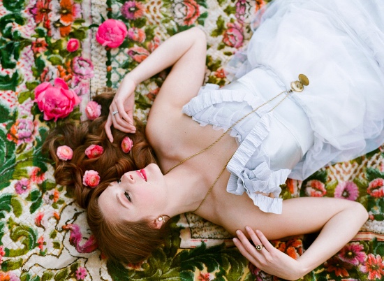 alice-in-wonderland-garden-elopement